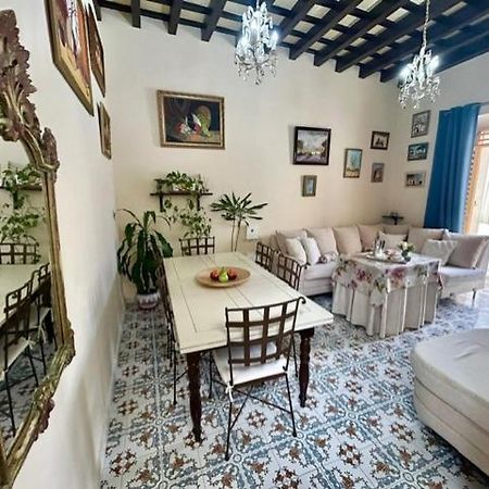 Gatu Casa Lola , " Preferente Mayores De 25 Anos Y Familias " El Puerto de Santa María Exteriör bild
