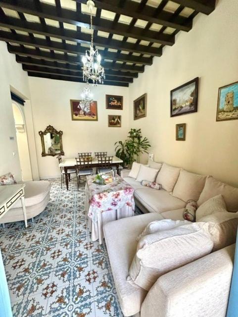 Gatu Casa Lola , " Preferente Mayores De 25 Anos Y Familias " El Puerto de Santa María Exteriör bild